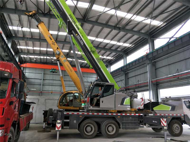 乐清市高空车出租需要注意哪些安全事项？